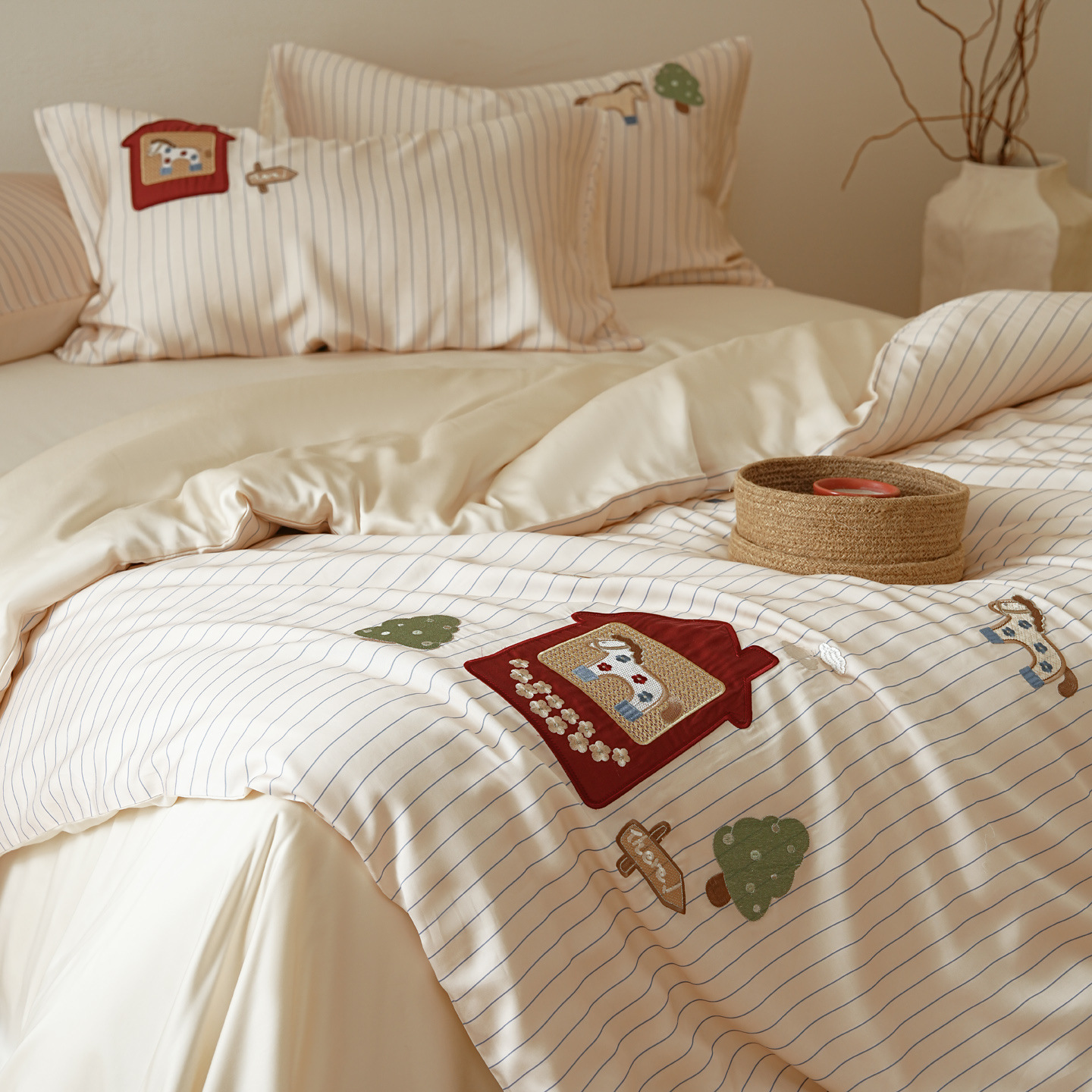 Lyocell bedding set, 60s, embroidery, summer