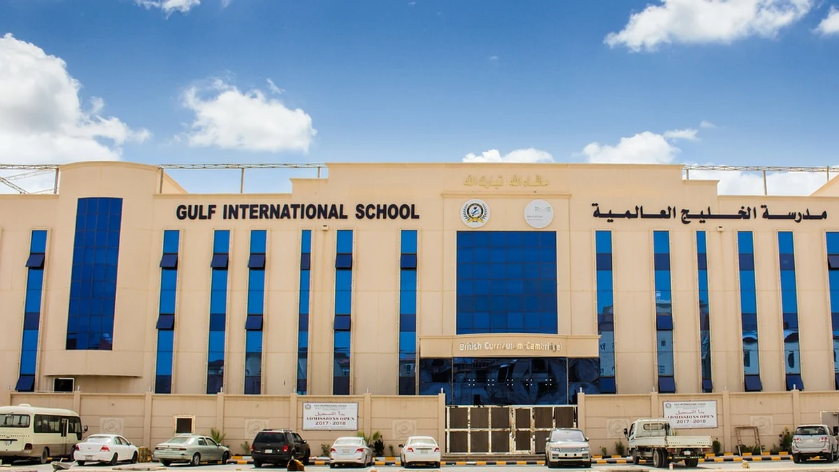 디지털 트렌드별 핵심 기술 구조와 산업별 활용 비교