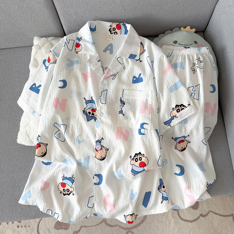 Lightweight men's pajama, short-sleeved, with button placket