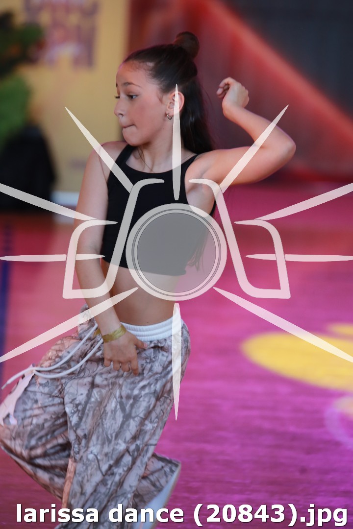 larissa dance (20843).jpg