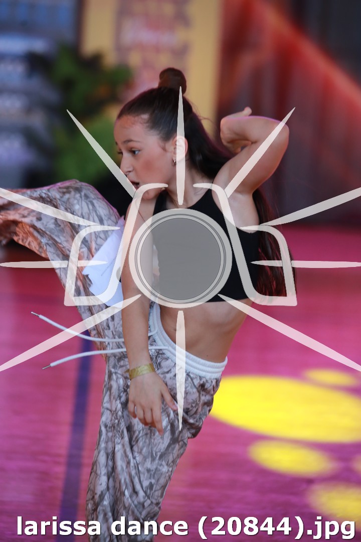 larissa dance (20844).jpg