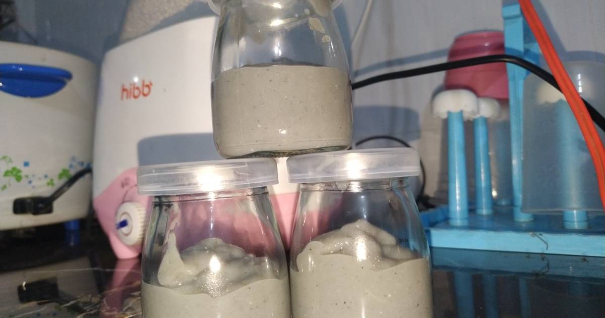 Ăn dặm cho bé: Sữa đậu trắng tươi mix mè đen