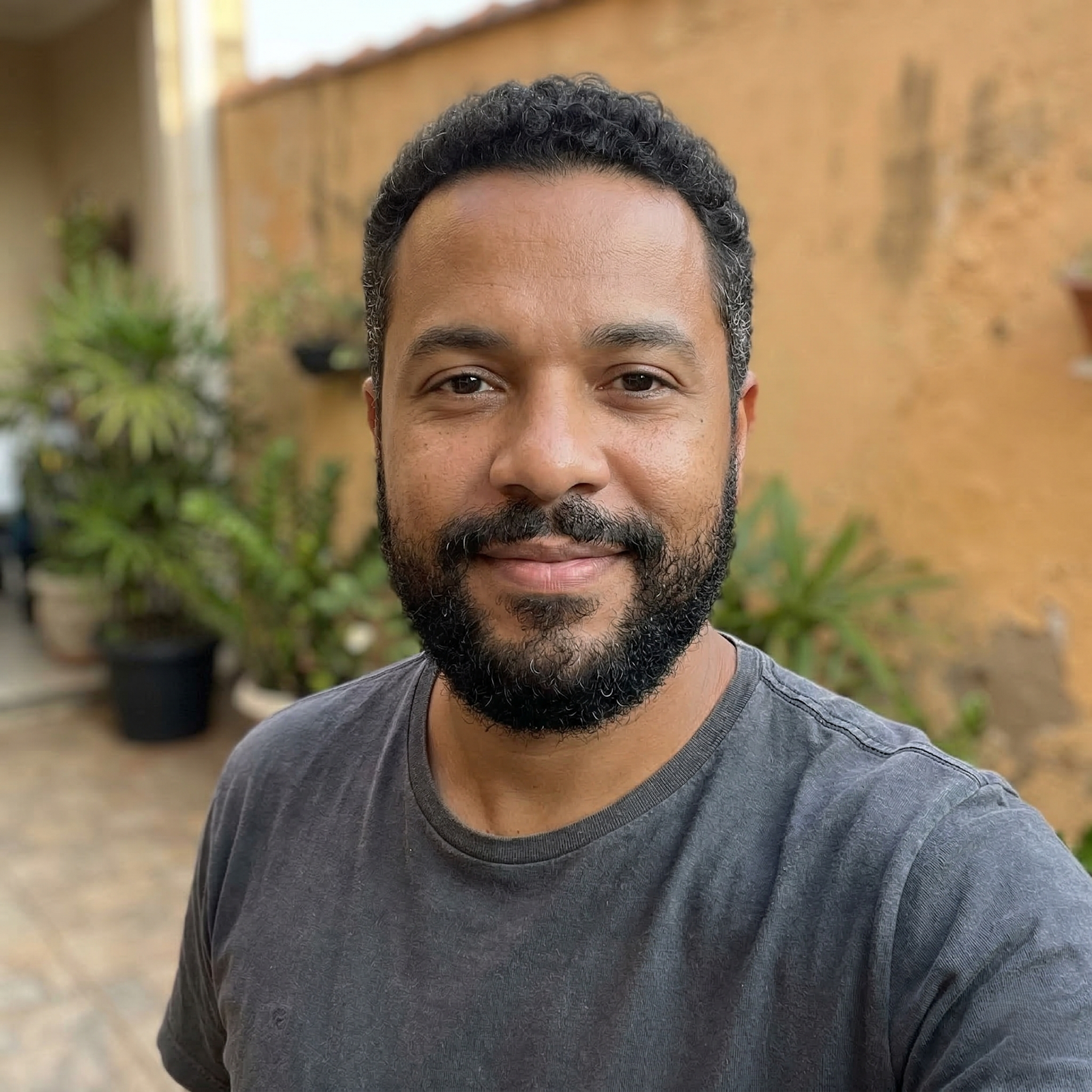 Cliente satisfeito - Ricardo Antunes