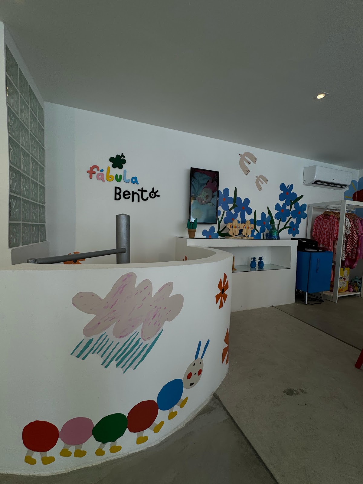 Peças infantis Fábula — detalhes