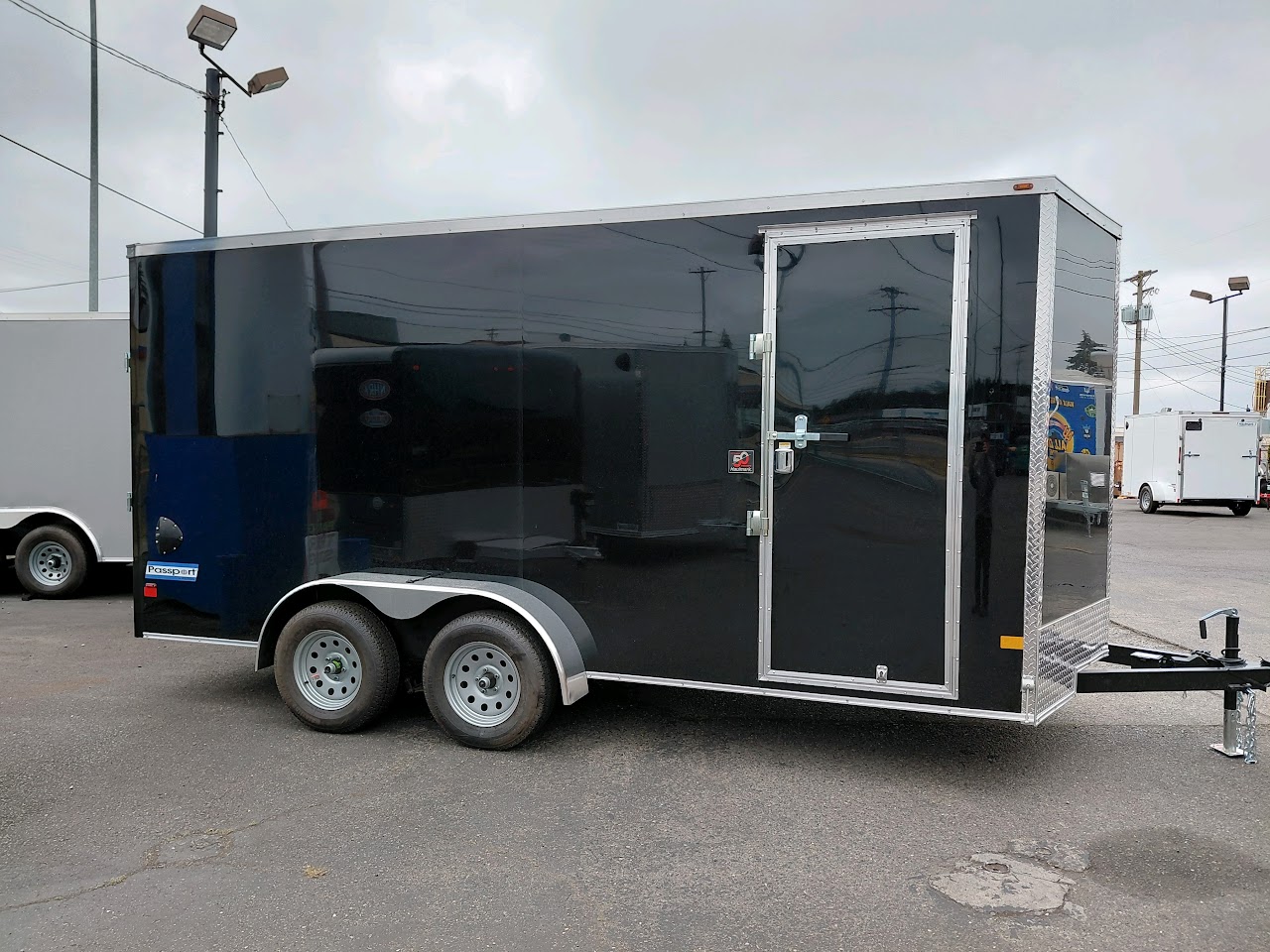 Passport Deluxe Enclosed Cargo