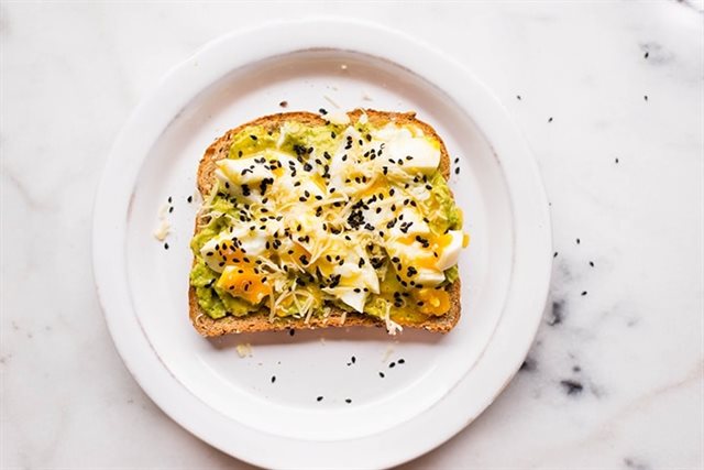 Bánh Mì Bơ Trứng