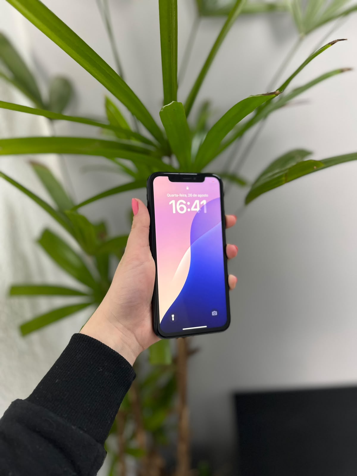 iPhone XR 64GB Preto