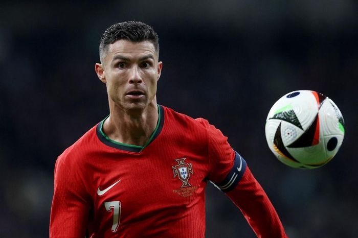 Sốc với giá xem Ronaldo thi đấu ở Miami - Tạp chí Tri thức