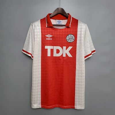 Retro 1990-92 Ajax Local @lumorasports.jpeg