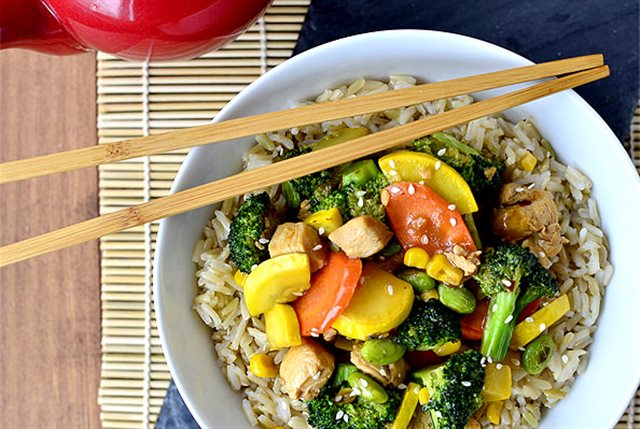 Rau Củ Xào Gà