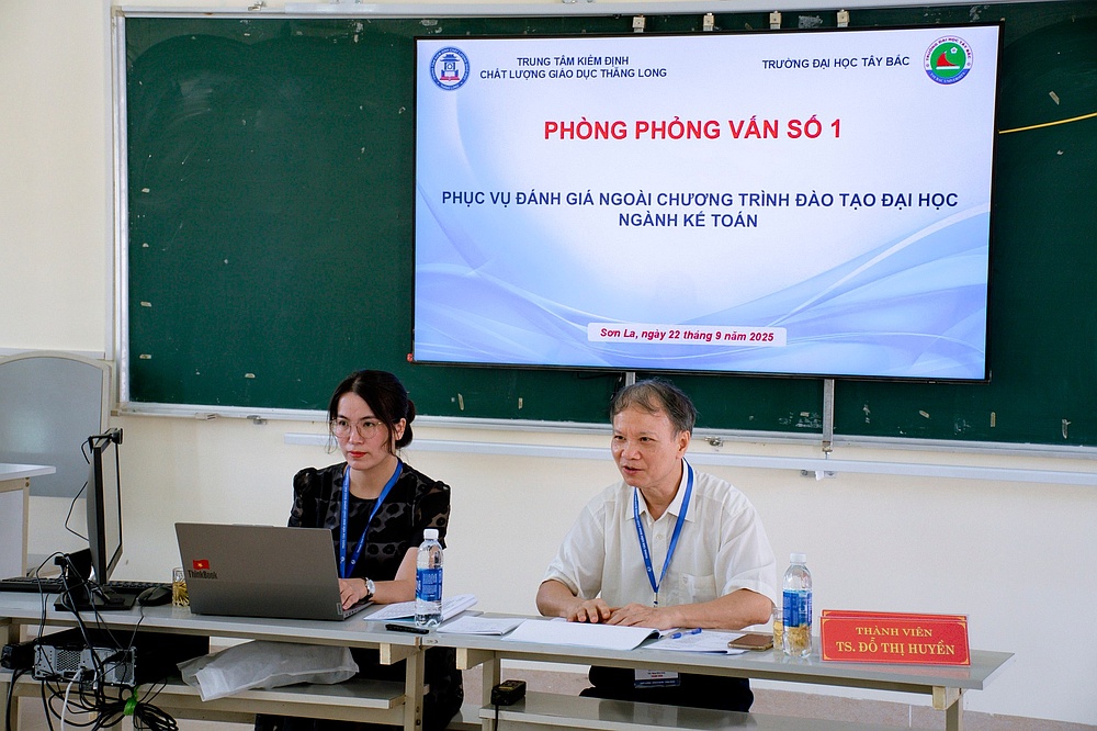 Bế mạc Khảo sát chính thức phục vụ đánh giá ngoài 06 chương trình  đào tạo Trường Đại học Tây Bắc năm 2025