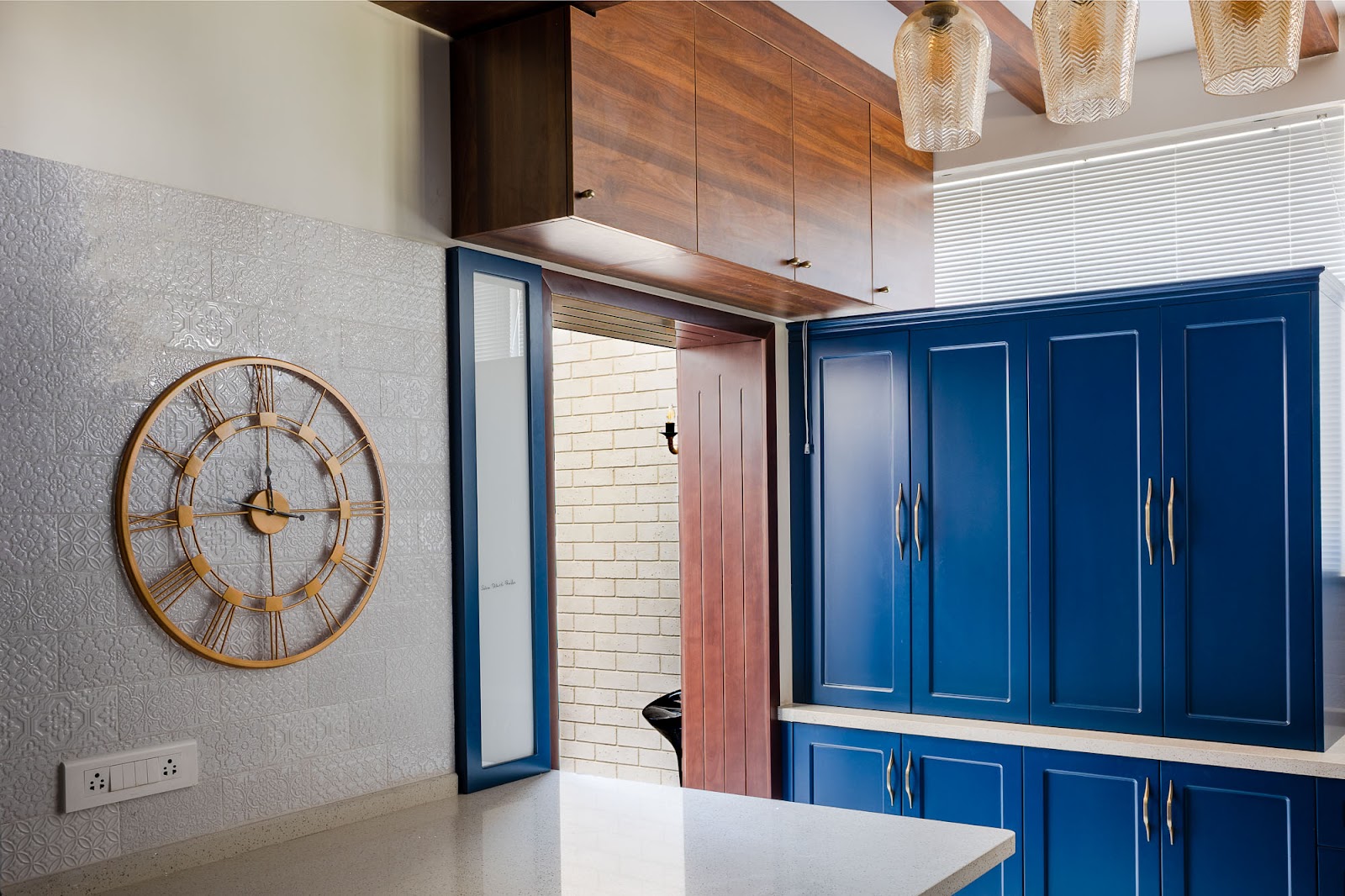 MODULAR KITCHEN