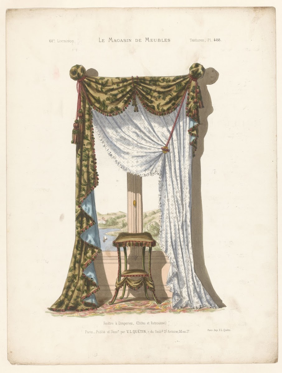 Fenêtre à Draperies Chûtes et Retroussé 1832   1904