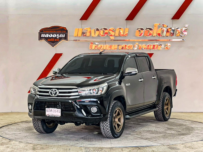 TOYOTA HILUX REVO