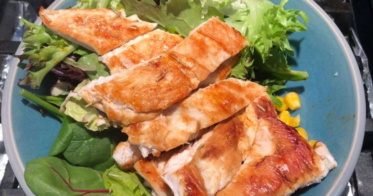 Ức gà áp chảo với roémerry-eatclean