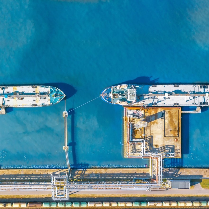 Khủng hoảng năng lượng: Pakistan chạy đua tìm nguồn cung LNG thay thế khi eo biển Hormuz tắc nghẽn