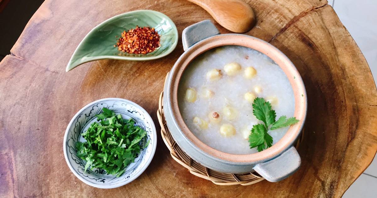 Cháo hạt sen thanh nhẹ