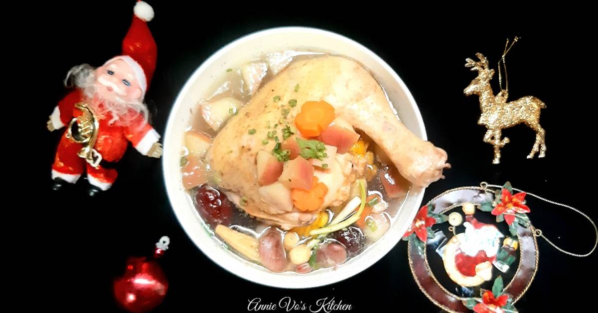 Gà hầm táo và rau củ