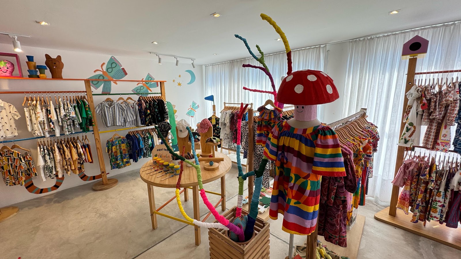 Peças Fábula — showroom Low Profile + Dreams