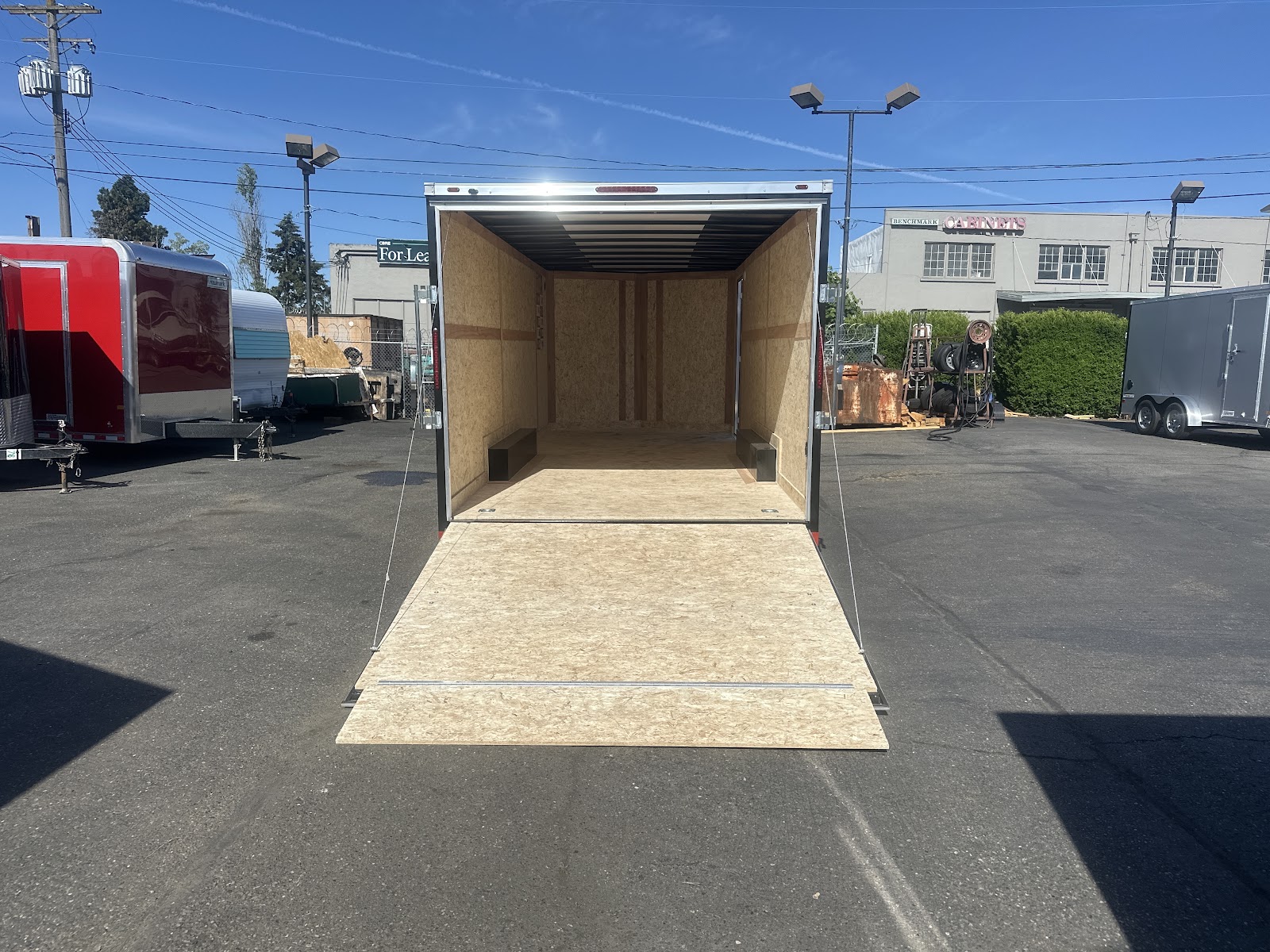 Passport Deluxe Enclosed Cargo
