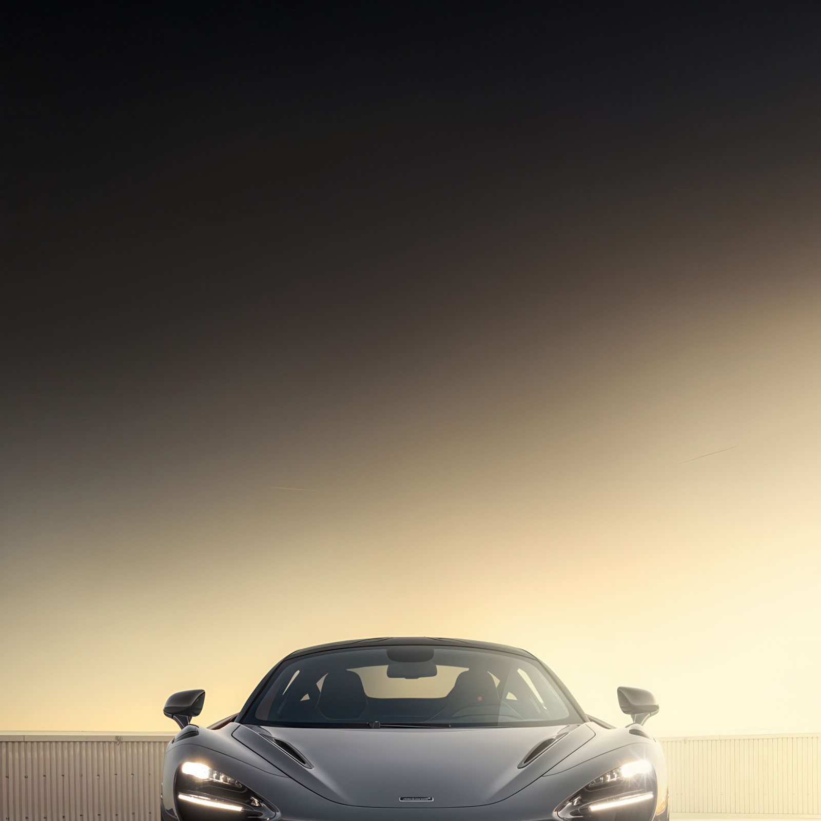 Download Mclaren, Supercar, Automotive, Sports Car 4K iPhone