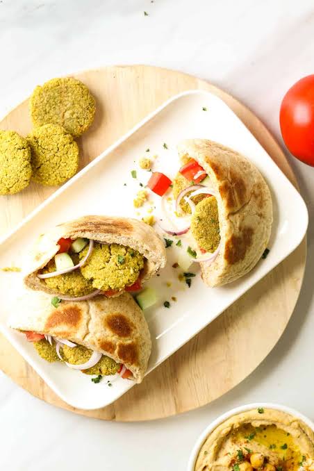 Hummus & Bread