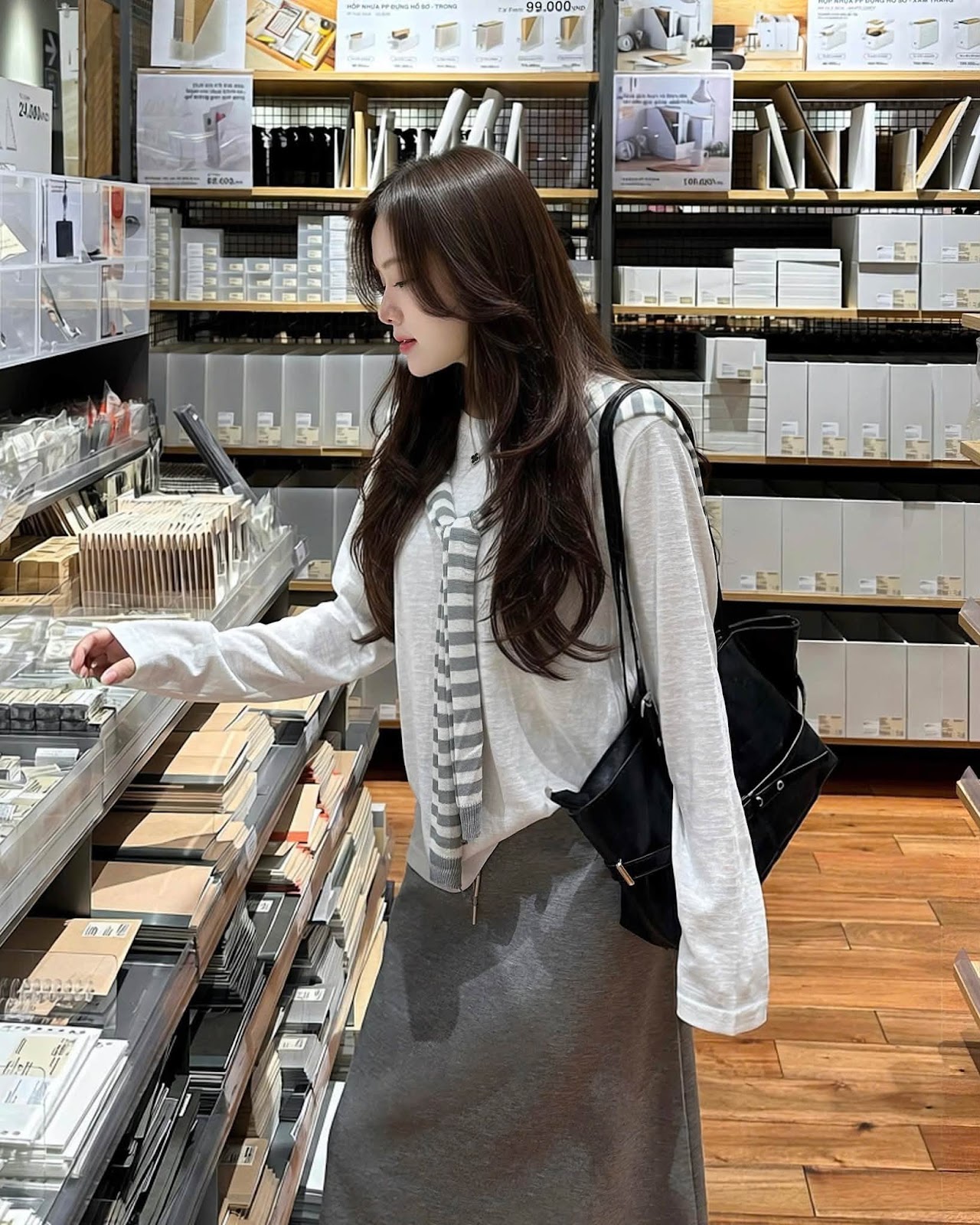 Áo thun dài tay thêu ngựa XONXEN SHOP 6900