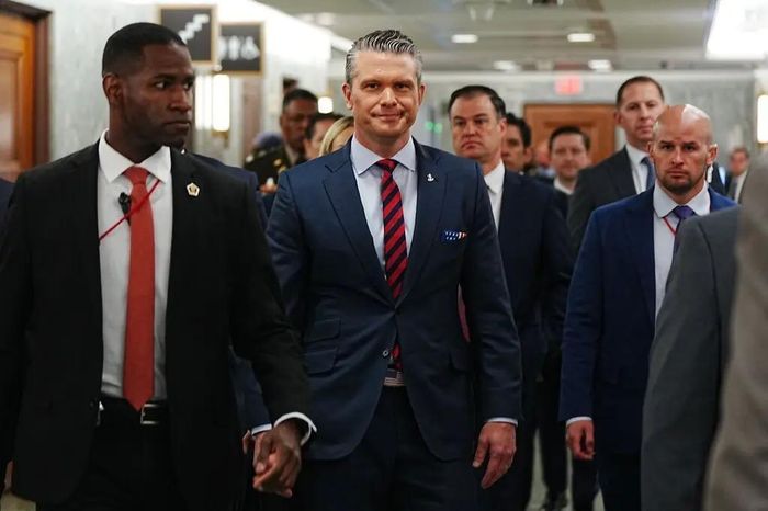 Thấy gì từ sự xuất hiện bất ngờ của ông Hegseth tại Trung Quốc - Tạp chí Tri thức
