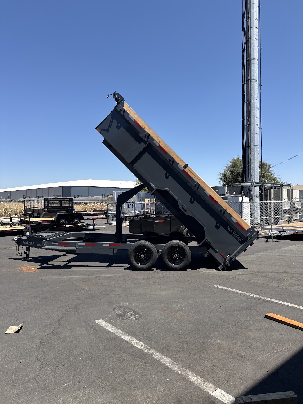 14K Venture Pro Dump