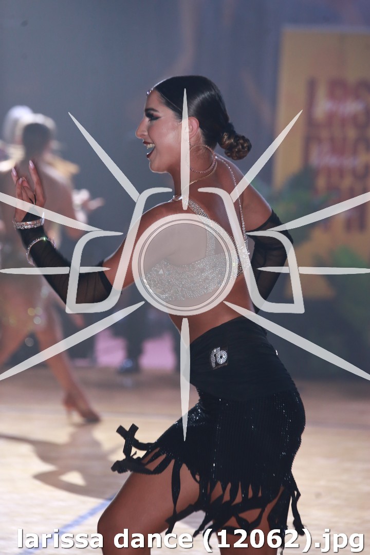 larissa dance (12062).jpg