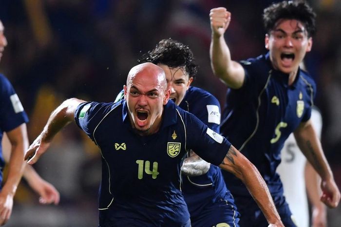 Bóng đá Đông Nam Á bùng nổ ở vòng loại Asian Cup 2027 - Báo VietnamNet