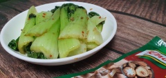 Vậy là hoàn tất món cải thìa xào tỏi ớt rồi. Thưởng thức thôi. Chúc các bạn thành công theo công thức này nhé.