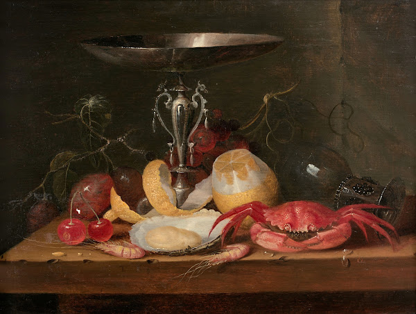 Tazza citron et fruits de mer sur un entablement