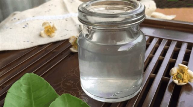 Tự Làm Nước Hoa Bưởi