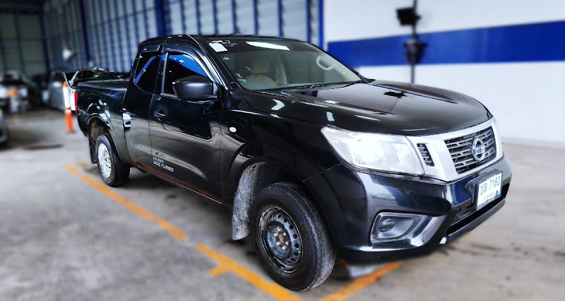 NISSAN NAVARA