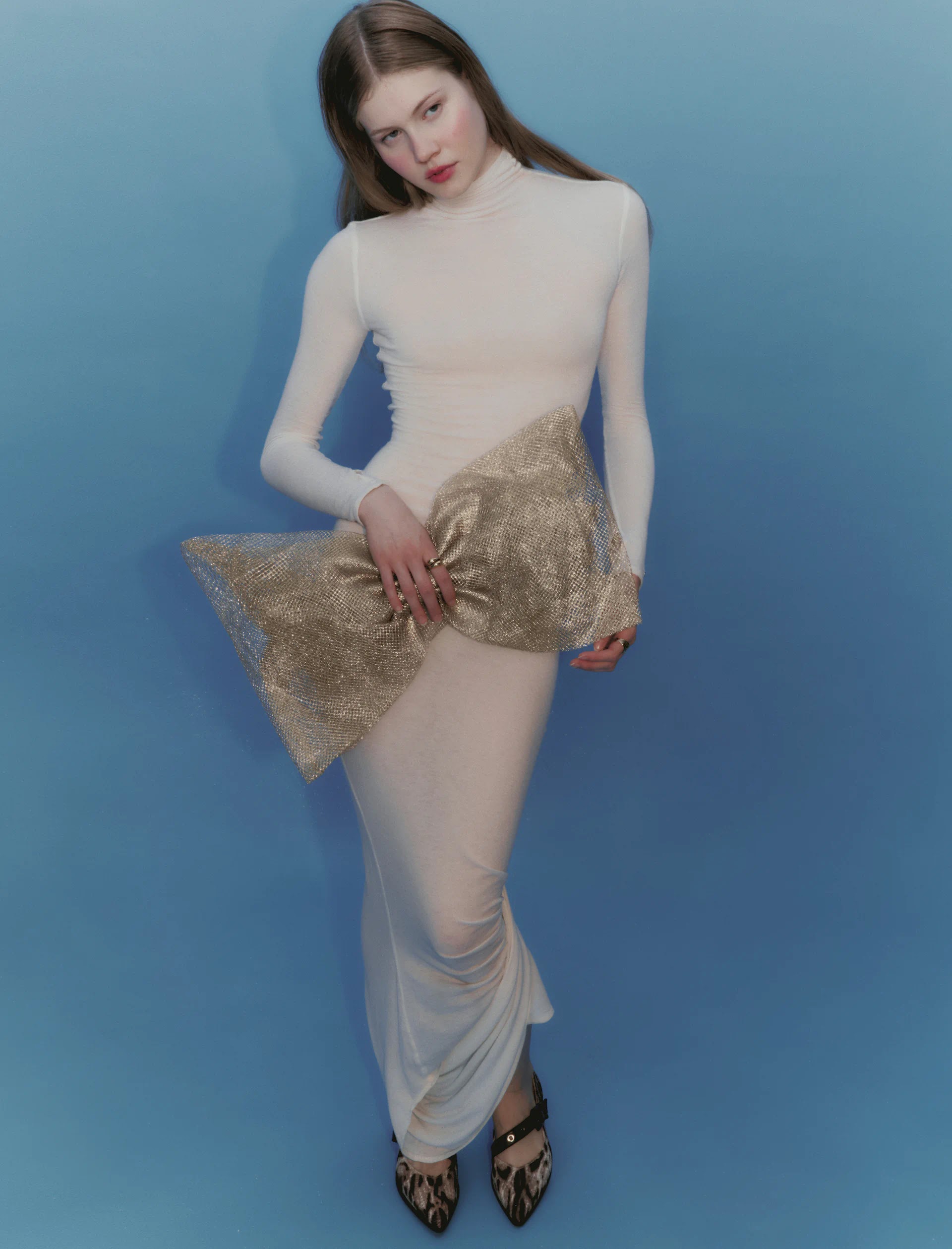 15. HISPANITAS — WINTER DIGITAL EDITORIAL