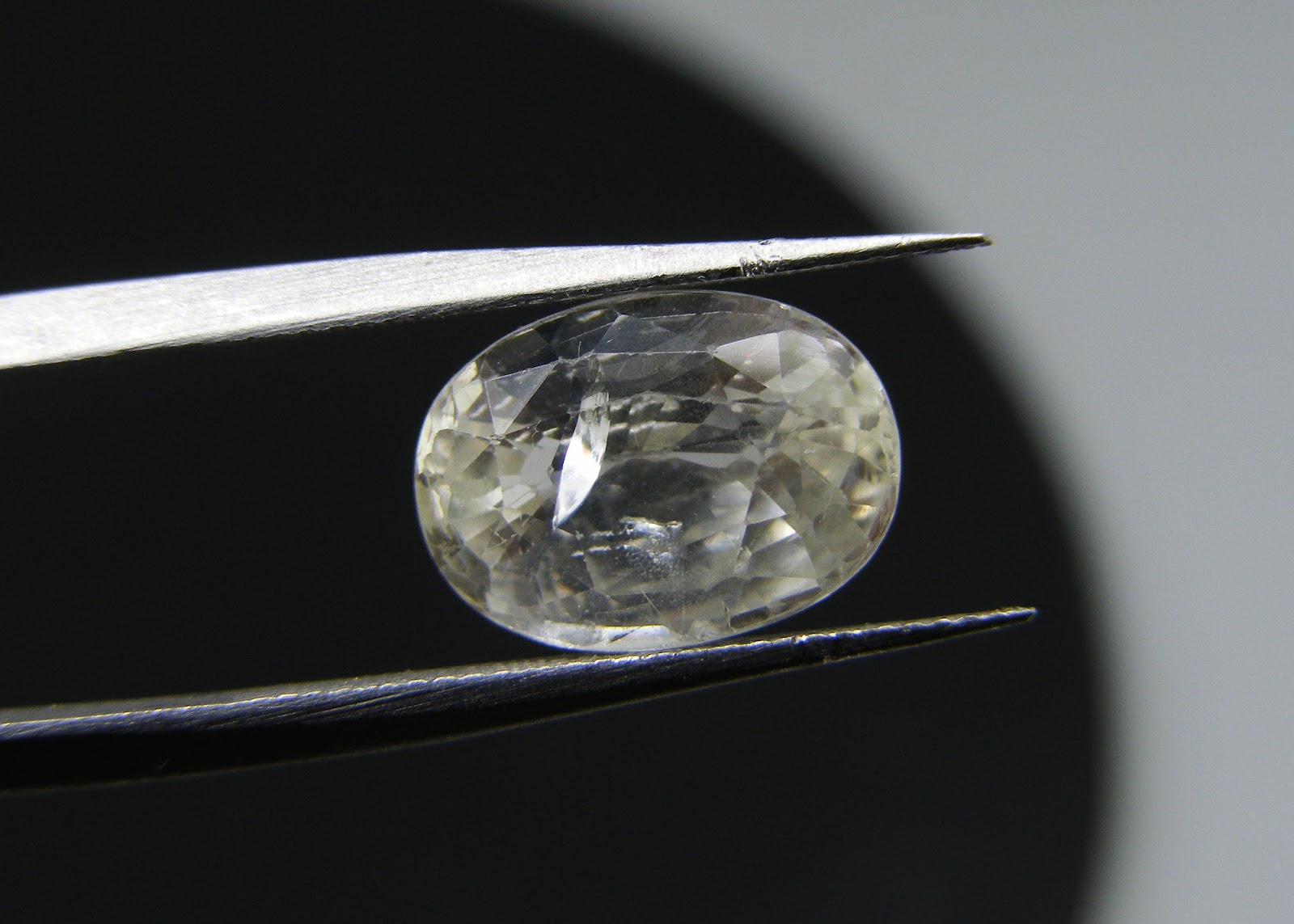 Natural white Sapphire