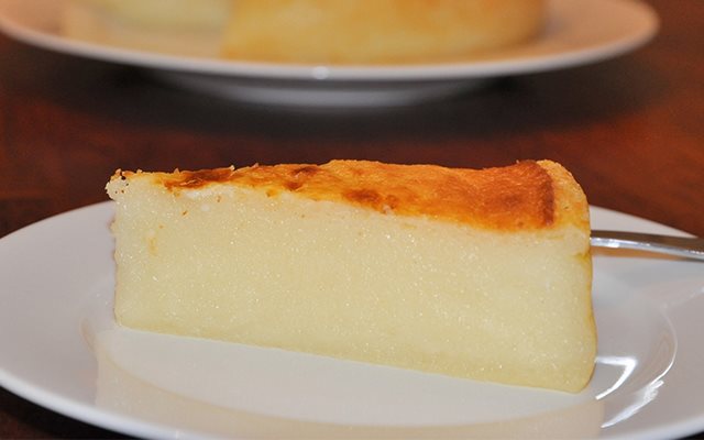 Bánh Khoai Mì Nướng Nước Cốt Dừa