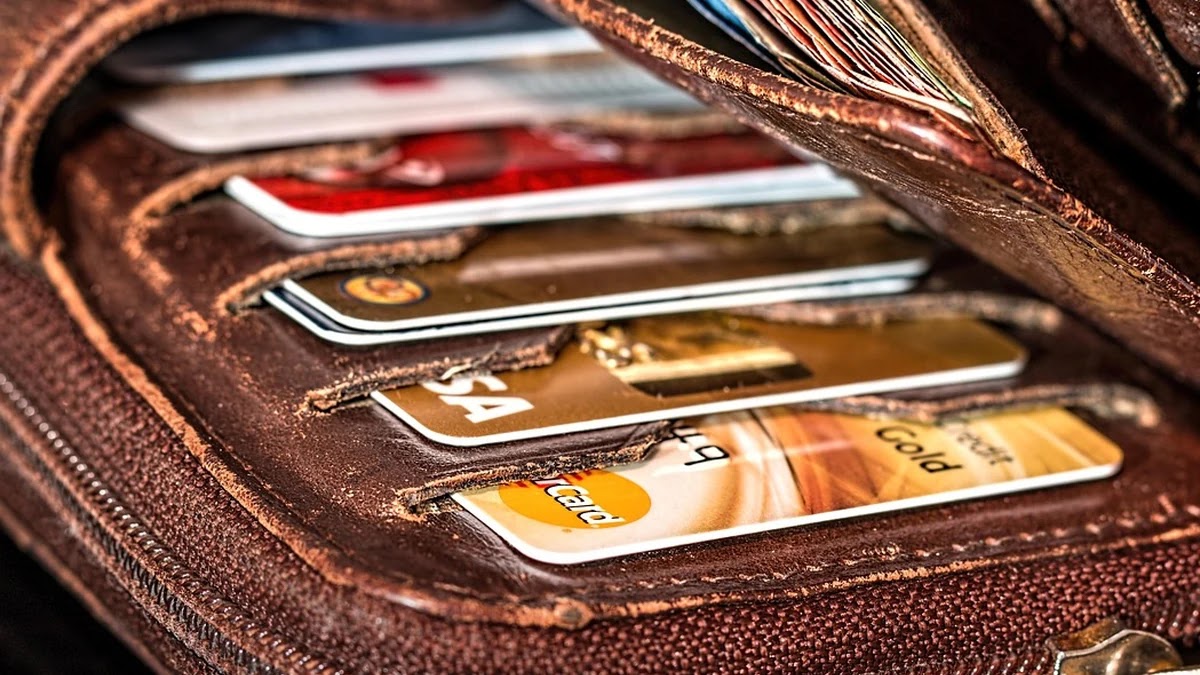 ETF와 개별 주식 투자 차이점과 포트폴리오 구성 방법