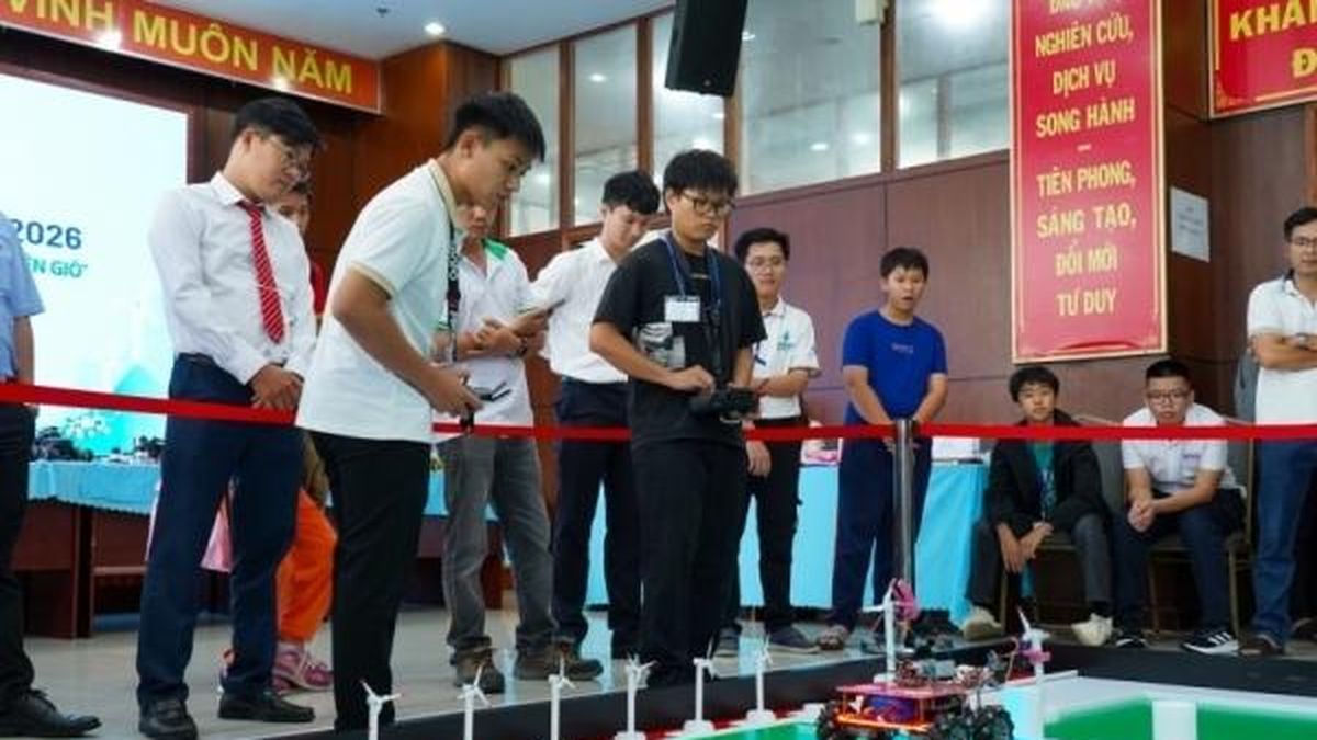 [VIDEO] Sôi nổi Cuộc thi Sáng tạo Robot PVU 2026: Hành trình chinh phục điện gió của thế hệ trẻ - Tạp chí Petrotimes