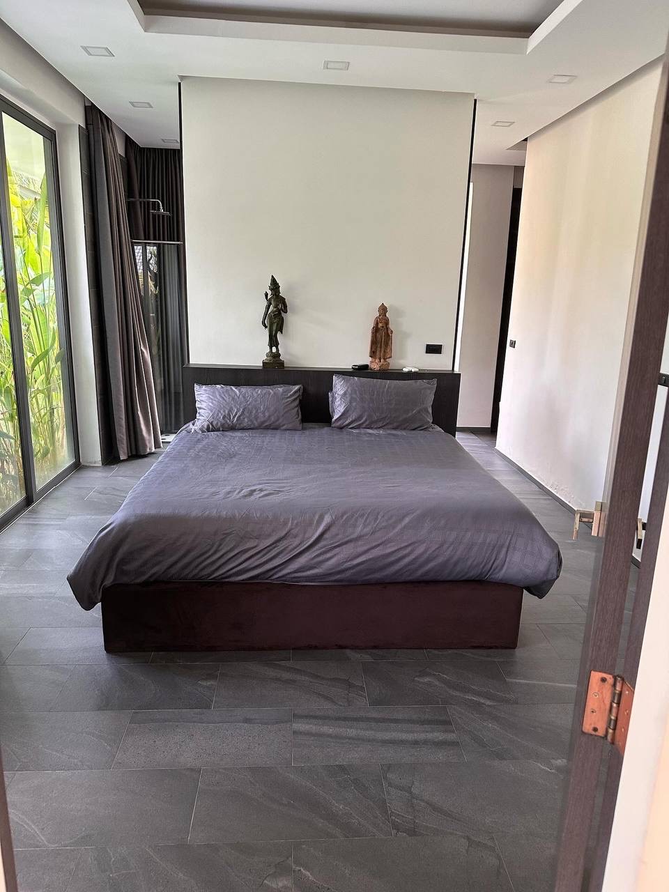 Jomtien Beach Condo S2 - Studio, Floor 10 9