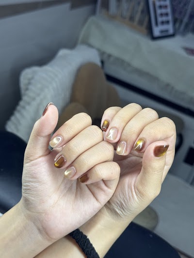 Mẫu nail 220k