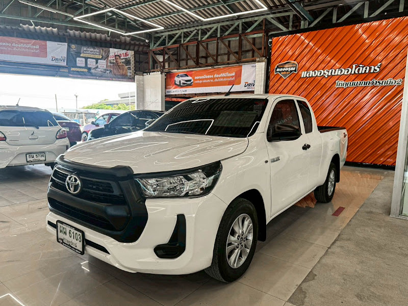 TOYOTA HILUX REVO