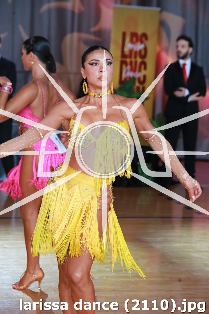 larissa dance (2110).jpg