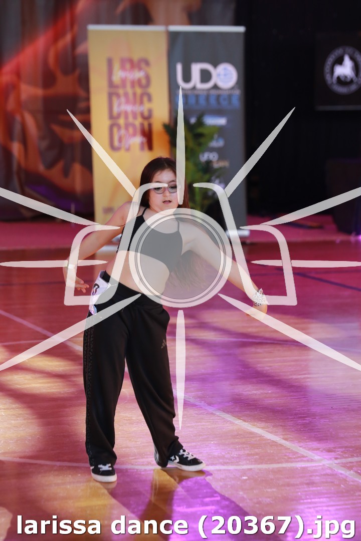 larissa dance (20367).jpg