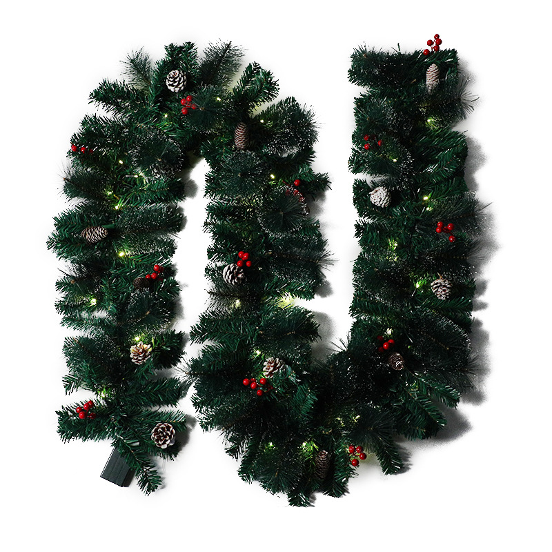 Dichter Tannengirlanden-Kranz mit LED-Beleuchtung