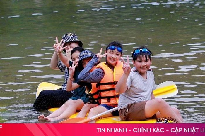 Suối Rào Àn - 'tọa độ giải nhiệt' giữa núi rừng Hà Tĩnh - Báo Hà Tĩnh