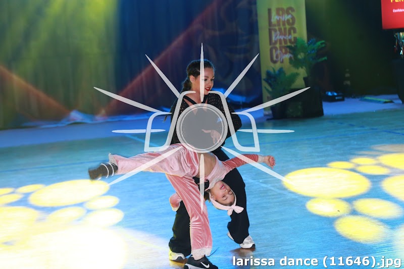 larissa dance (11646).jpg