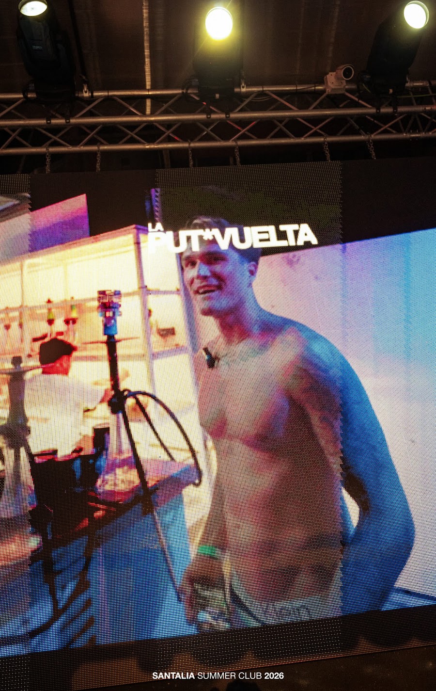 LA PUT*VUELTA — foto 64