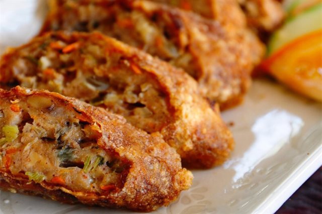 Chả Giò Chiên Nhân Thịt Trứng